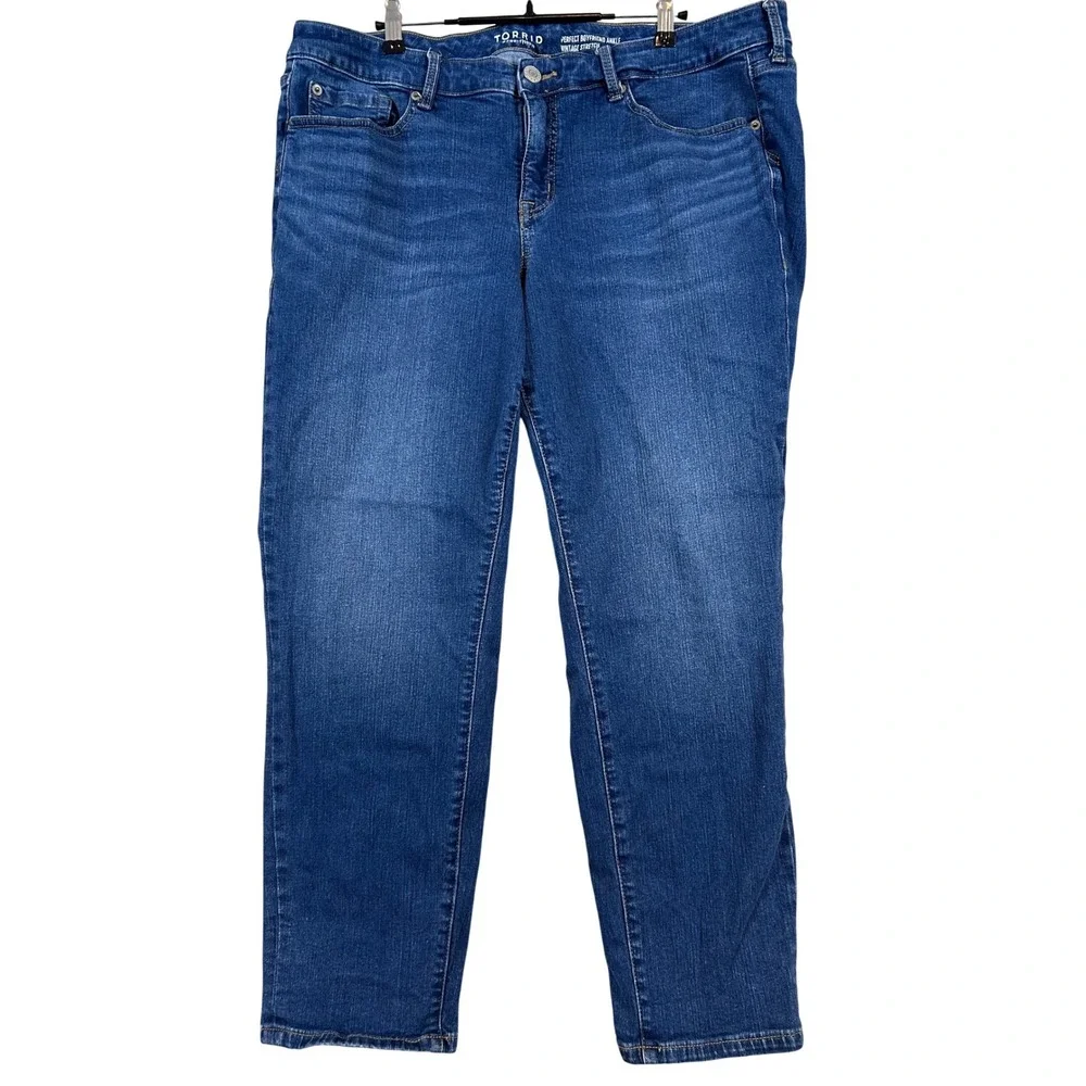 Torrid Perfect Boyfriend Ankle Jeans Womens 18R Blue Vintage Stretch Medium Wash